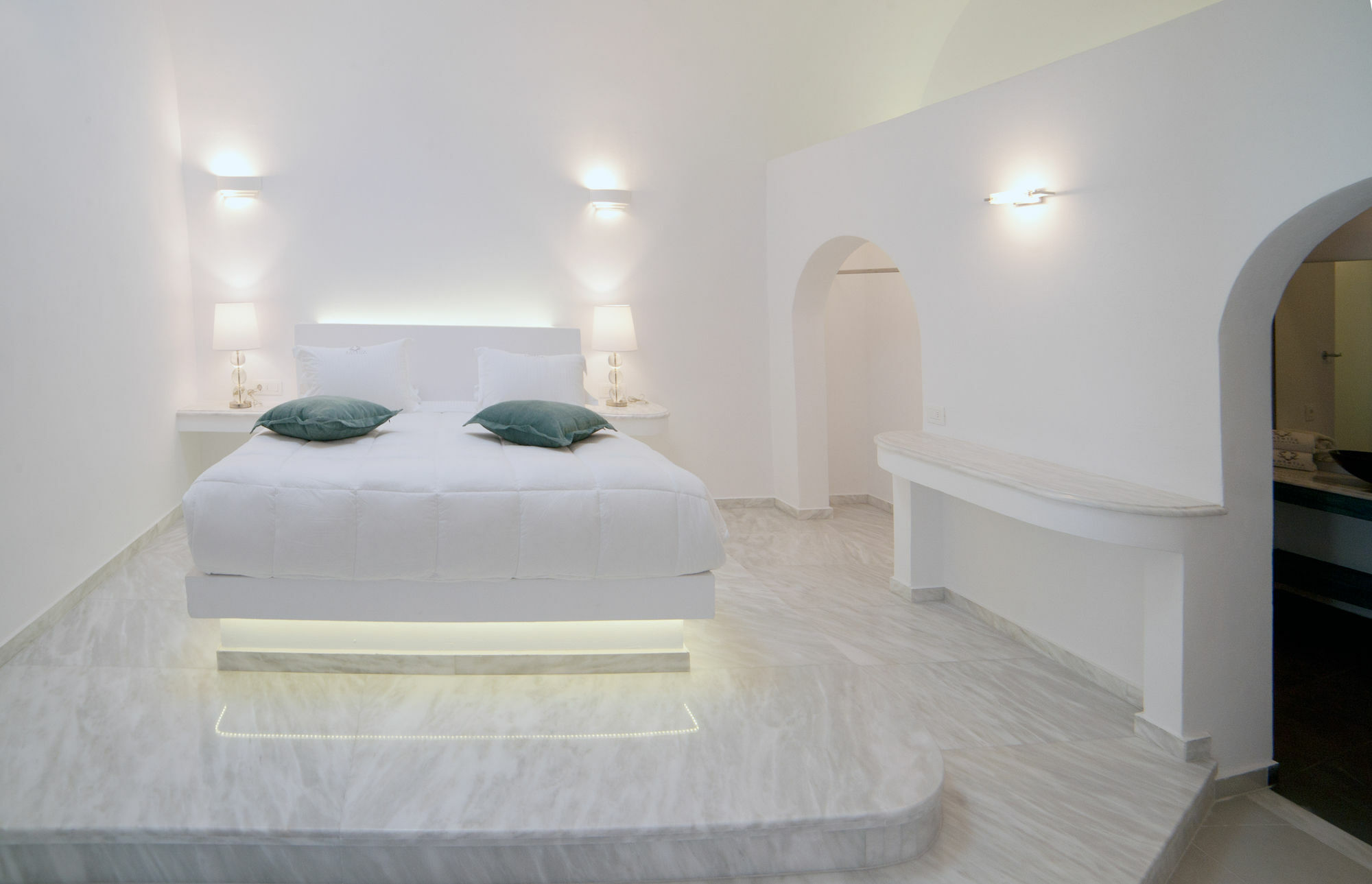 Anteliz Private Villa Фира Екстериор снимка